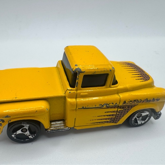 Hot Wheels 1991 '56 Chevrolet Chevy Hotrod Handyman Pickup Truck Diecast 1/64 - Picture 2 of 10